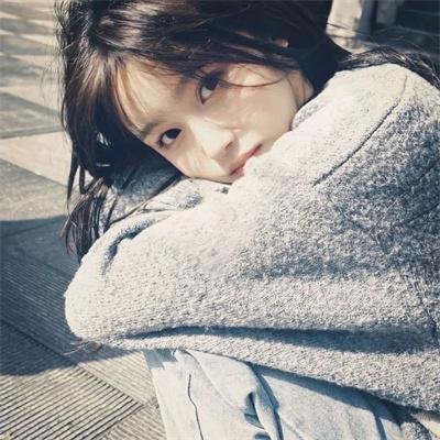 他们都想复活假千金